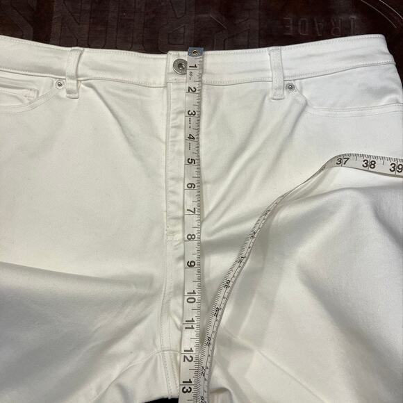 INC International Concepts Mid-Rise Skinny White‎ Distressed Jeans Women 18/34 - Picture 15 of 16